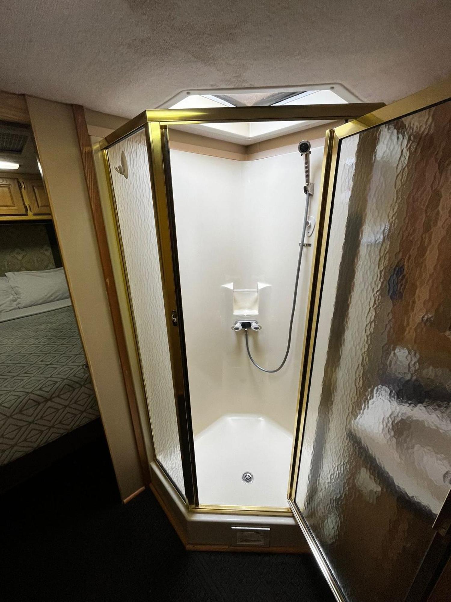 Remodeled And Comfortable Rv - Free Parking Miami Exteriör bild